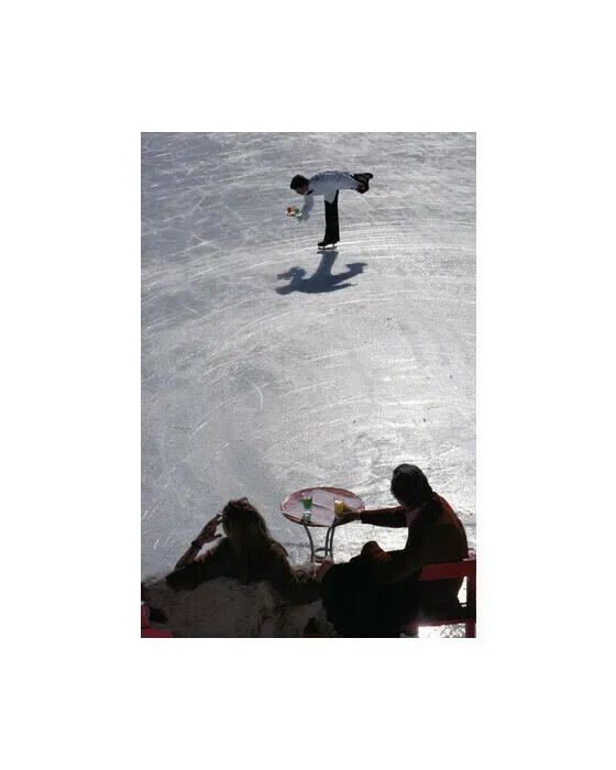 Skating Waiter