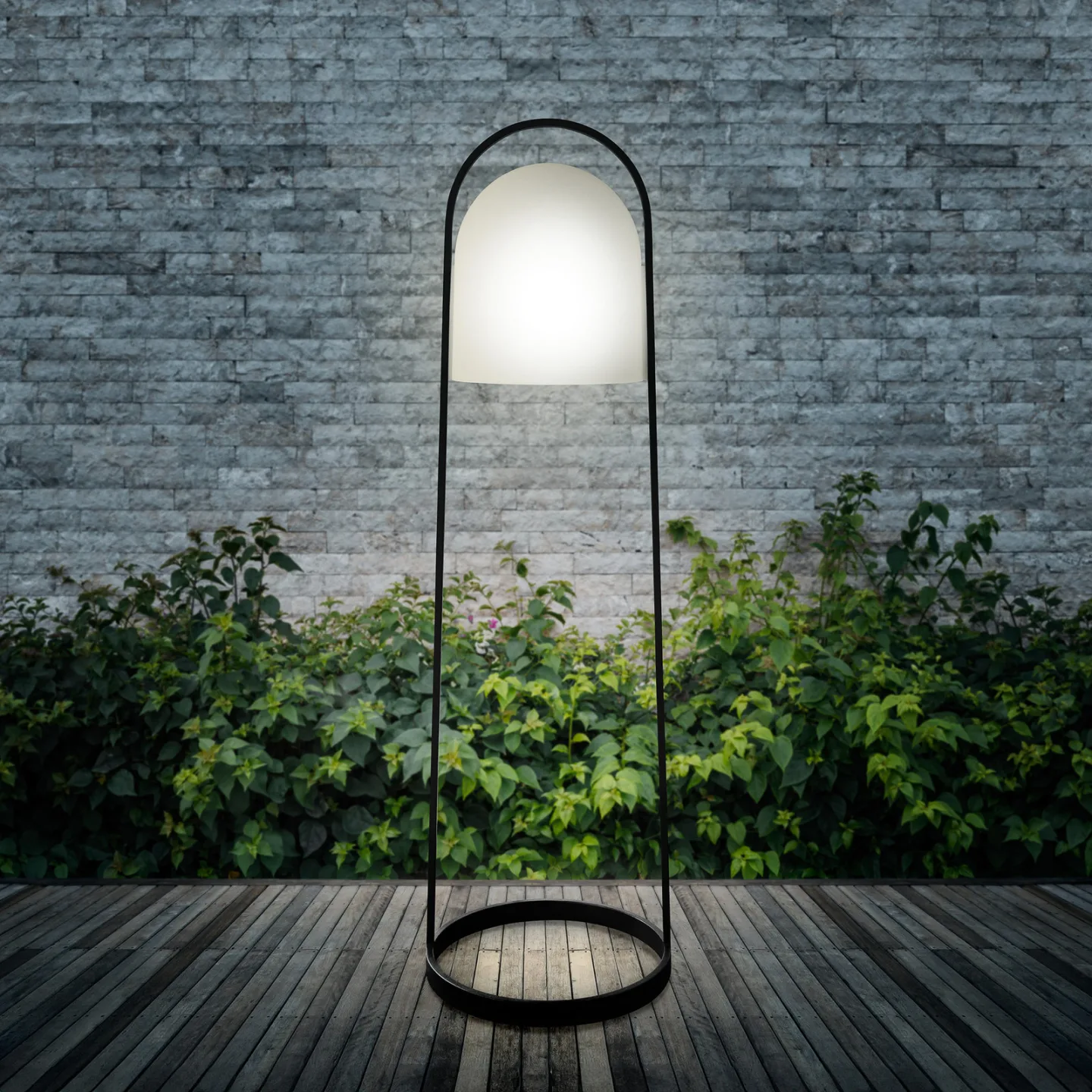 SunLight Solarleuchte Lantern H100 - PLEASE WAIT to be SEATED - Terrasse - Modern - Metall - Einflammig
