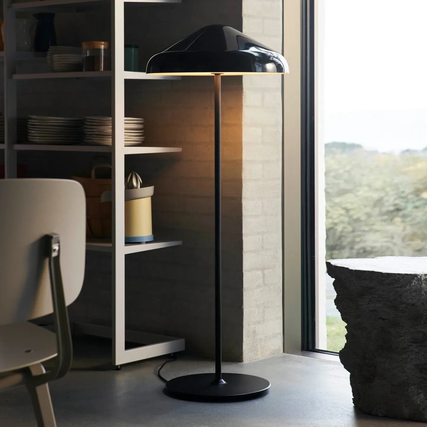 Pao Steel Gulvlampe Soft Black - HAY - Stue - Design - Metal - Med skærm