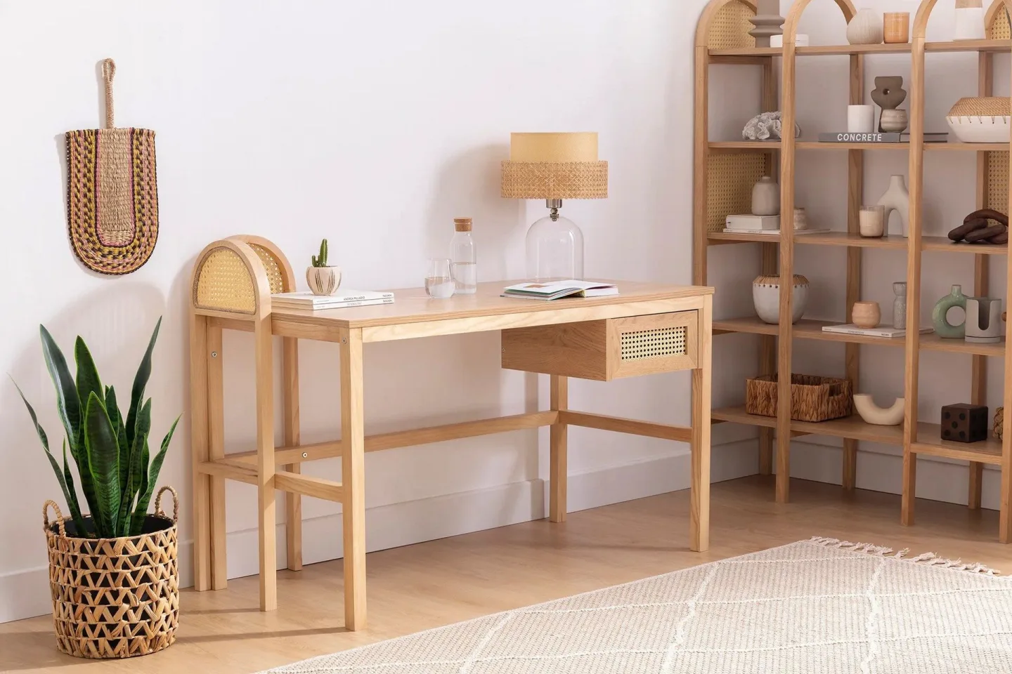 Makwana Skrivbord 130 cm - Natural