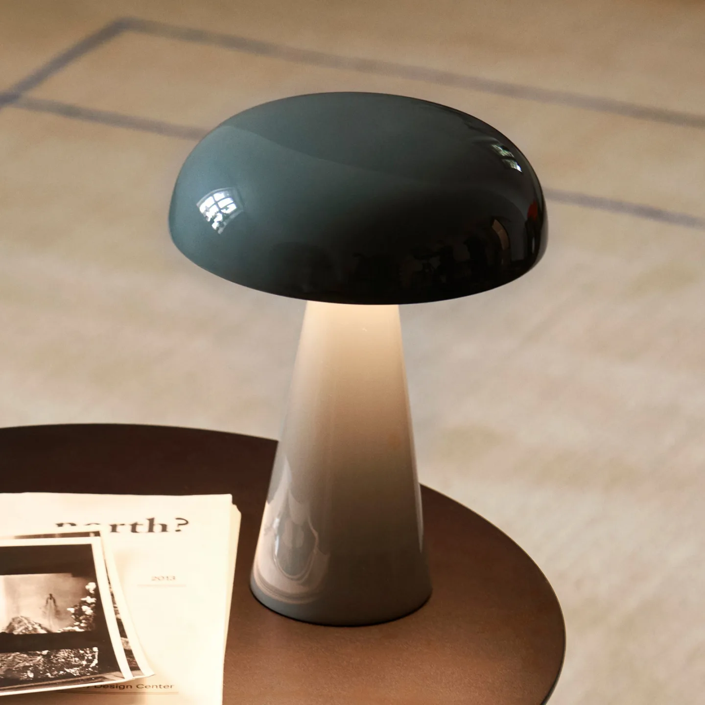 Como SC53 Portable Tischleuchte Stone Blue - &Tradition - Wohnzimmer - Design - Metall - Mit Schirm