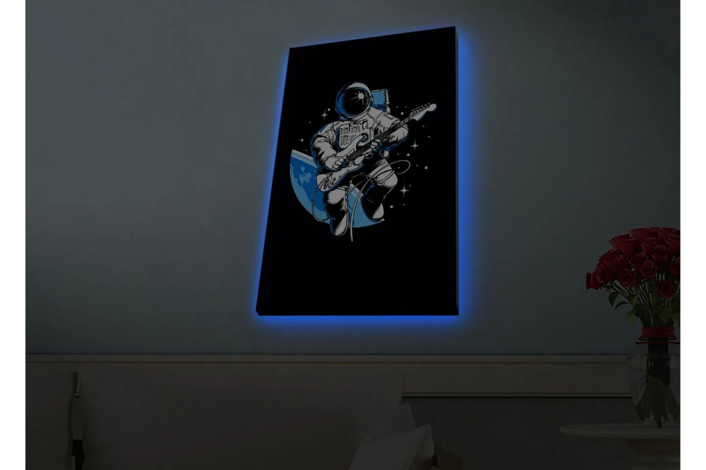 Canvastavla med LED-belysning - Astronaut som spelar gitarr i rymden - Svart / Blå / Vit