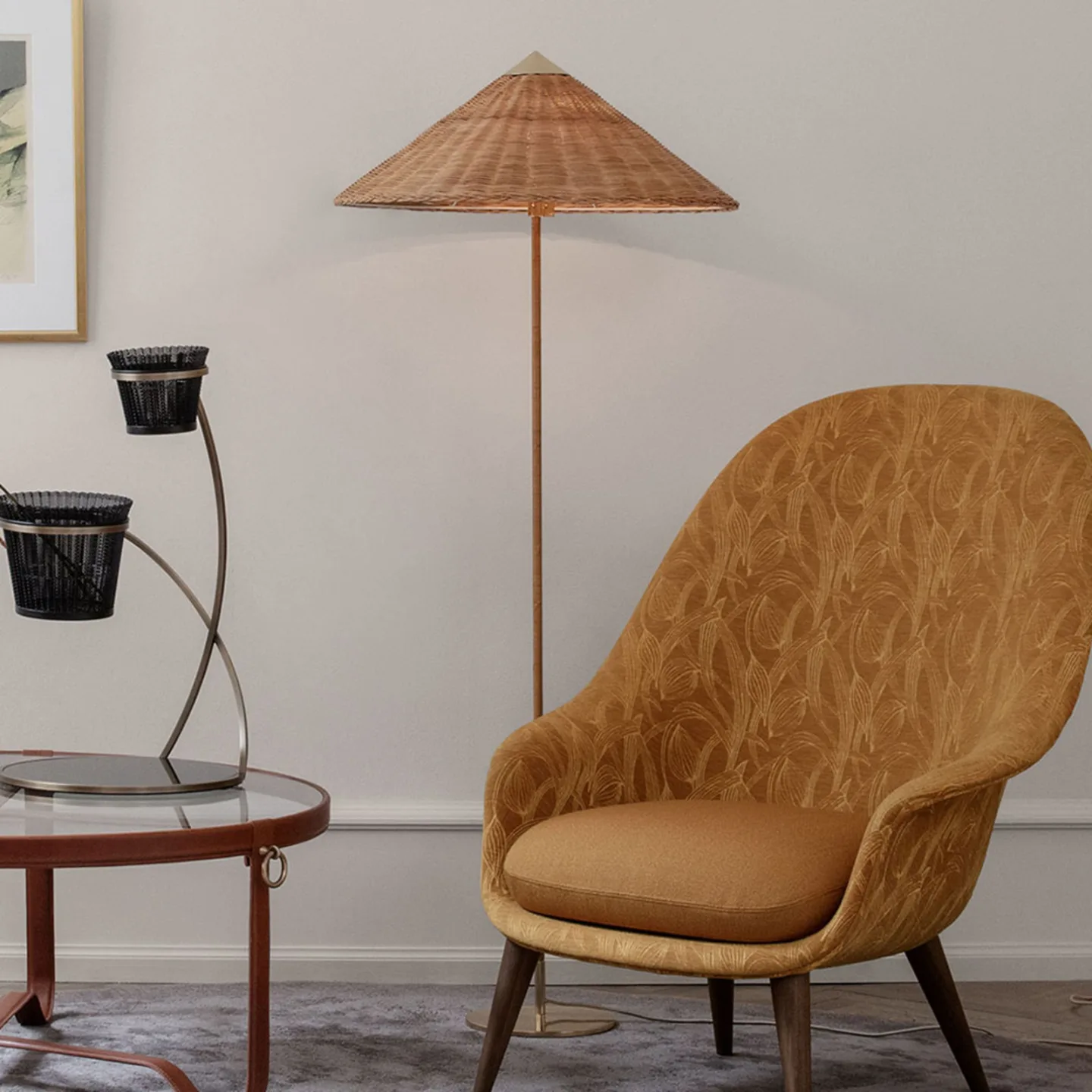 9602 Gulvlampe Messing/Wicker Willow - GUBI - Stue - Design - Træ - Med skærm