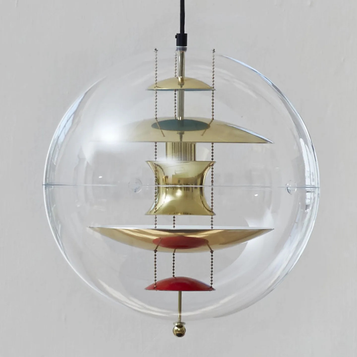 VP Globe 40 Taklampa Brass - Verpan - Vardagsrum - Design - Plast - Med en ljuskälla