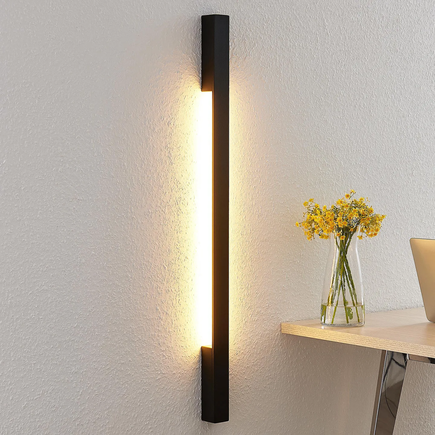 Ivano Væglampe H91 Black - Arcchio - Entré - Moderne - Aluminium - Kantet