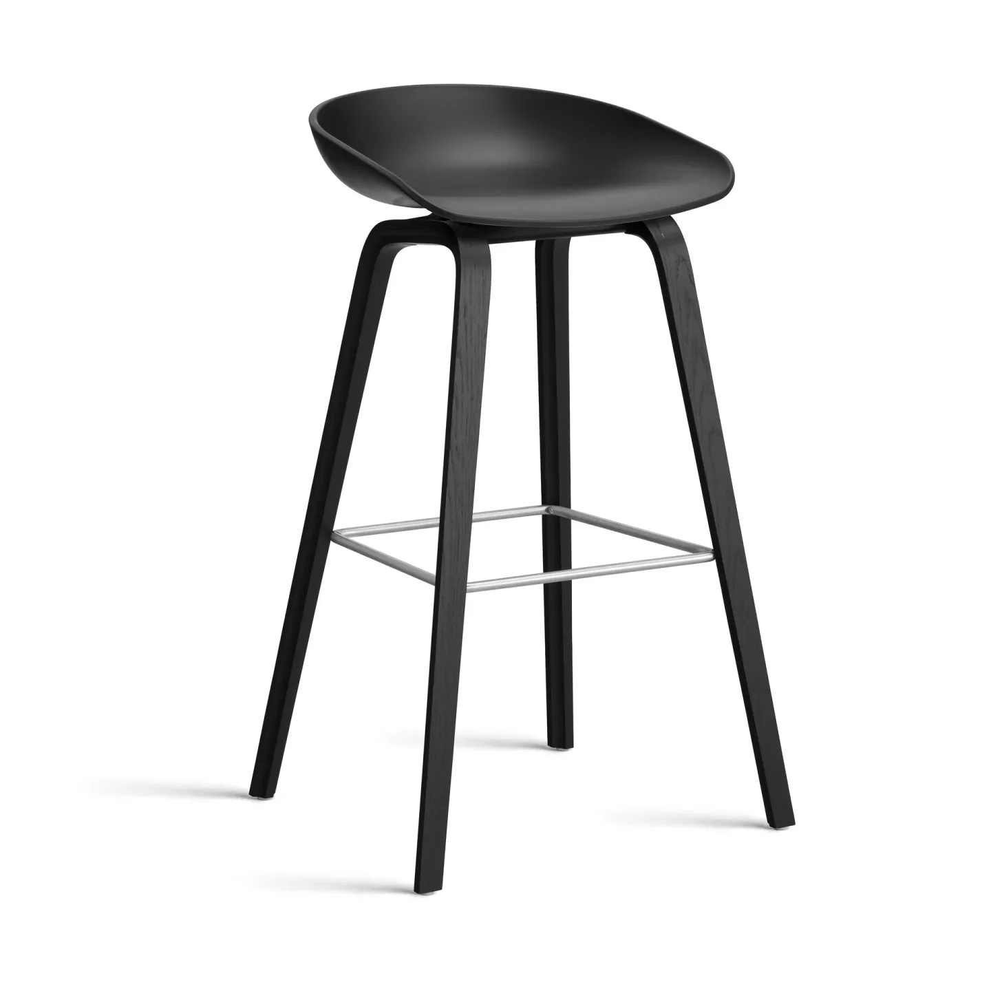 HAY About a Stool 32 High Barhocker schwarzes Eichen­gestell 2.0 Schwarz-Edelstahlstütze