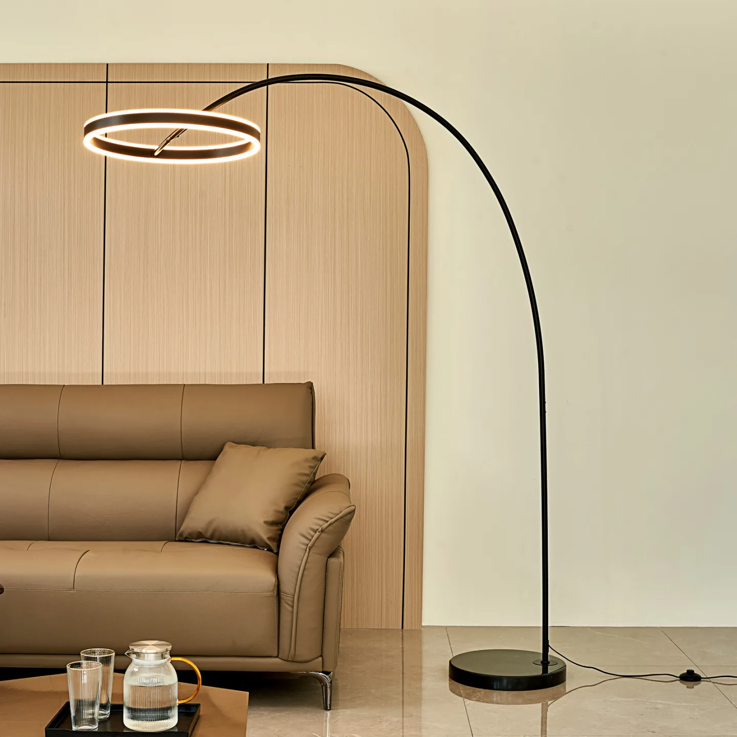 Yekta LED Stehleuchte Black - Lucande - Wohnzimmer - Design - Metall - Einflammig