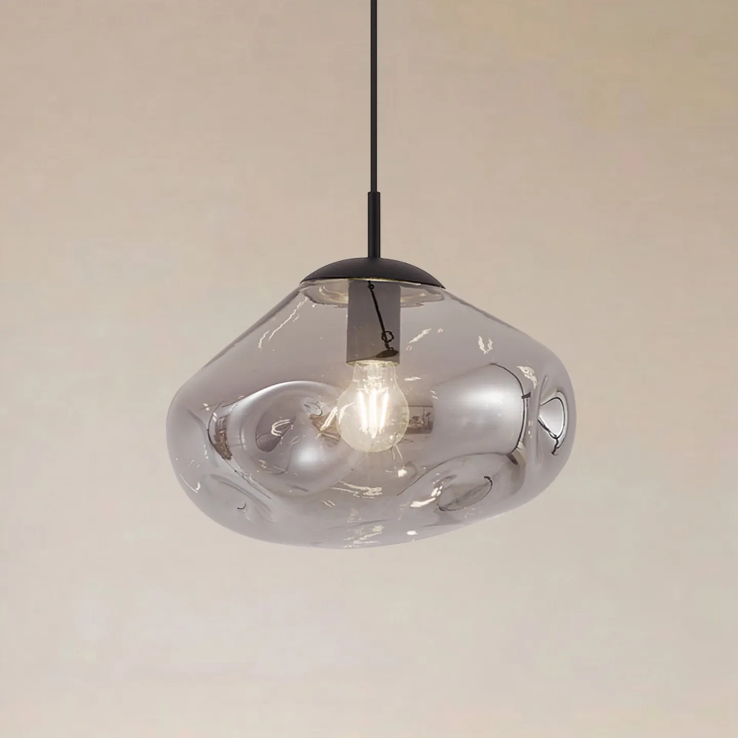 Lelia hængelampe Ø 35 cm røggrå glas - Lindby - Spisestue - Design - Med én lyskilde