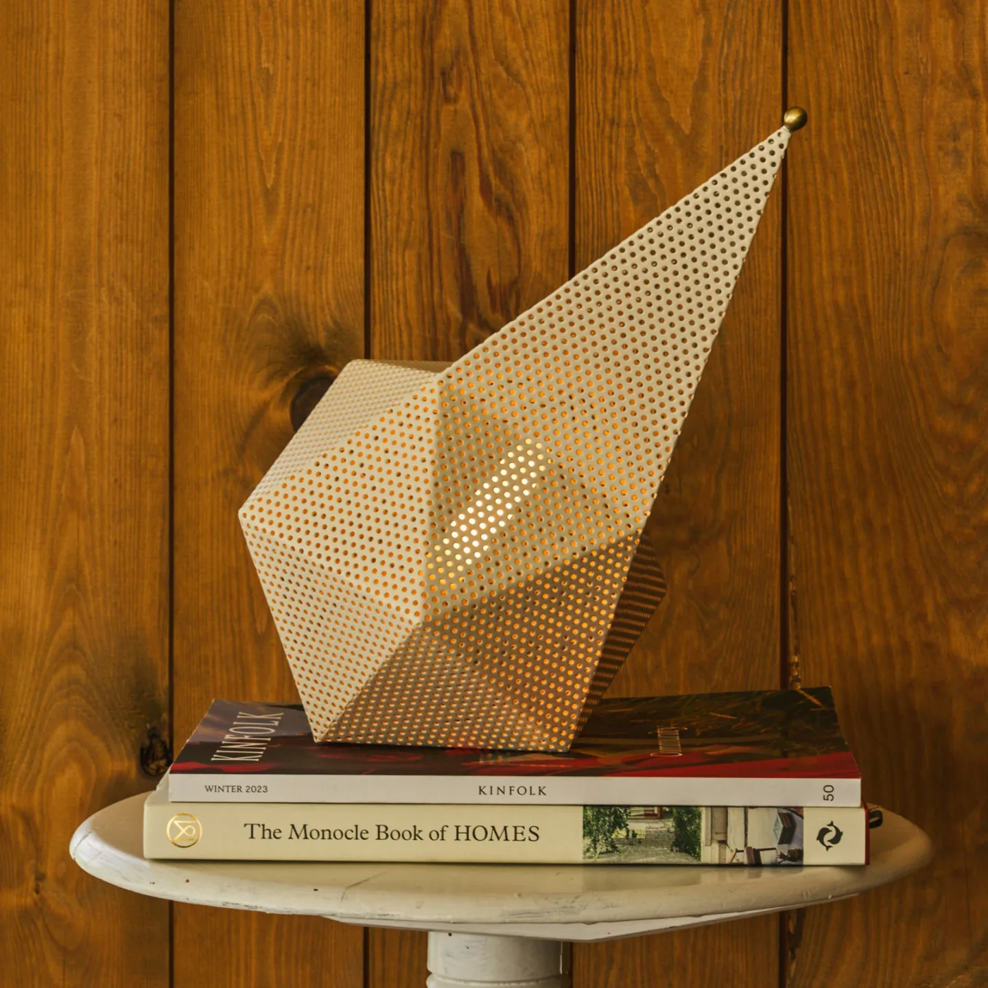 GUBI Bagdad portabel lampa Cream white semi matt