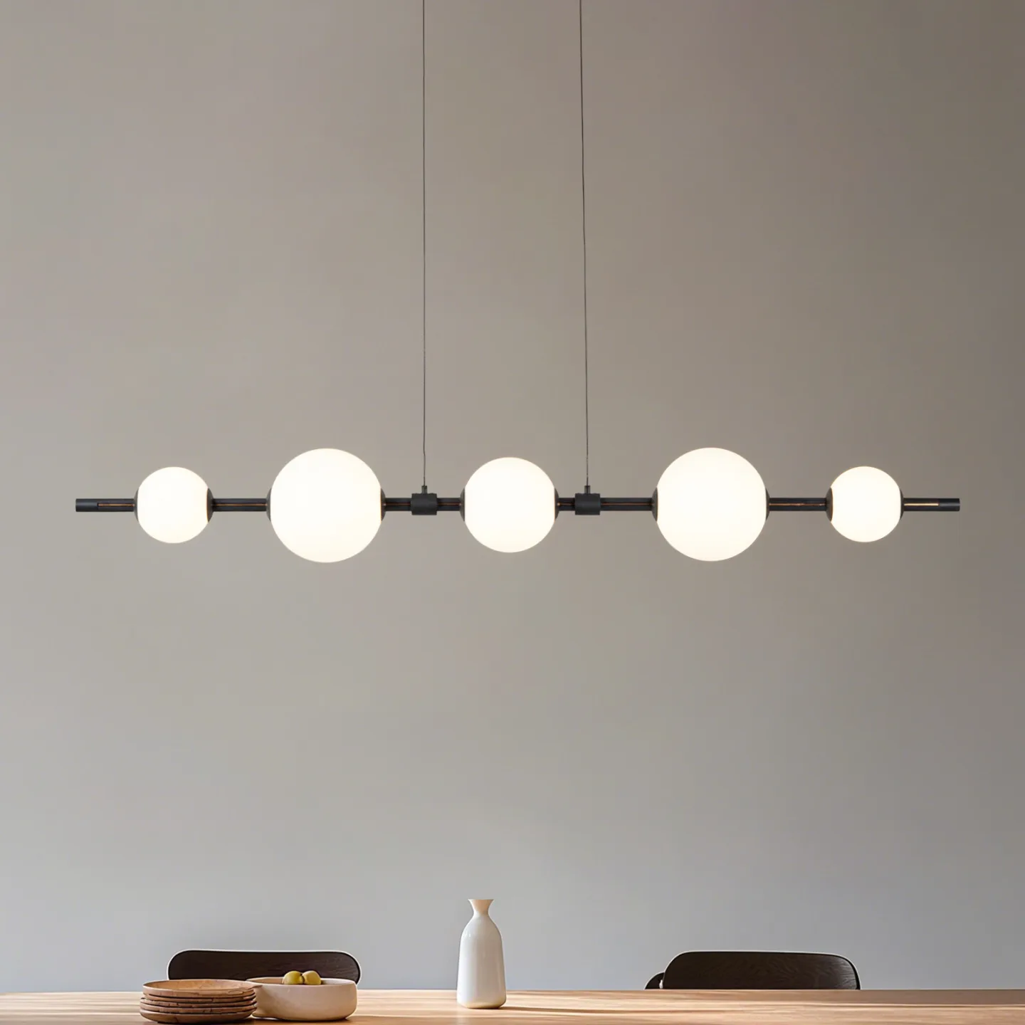 Tanira LED-Hängelampe, 140 cm, schwarz/weiß, step-dim - Lucande - Wohnzimmer - Modern - Metall - Mehrflammig