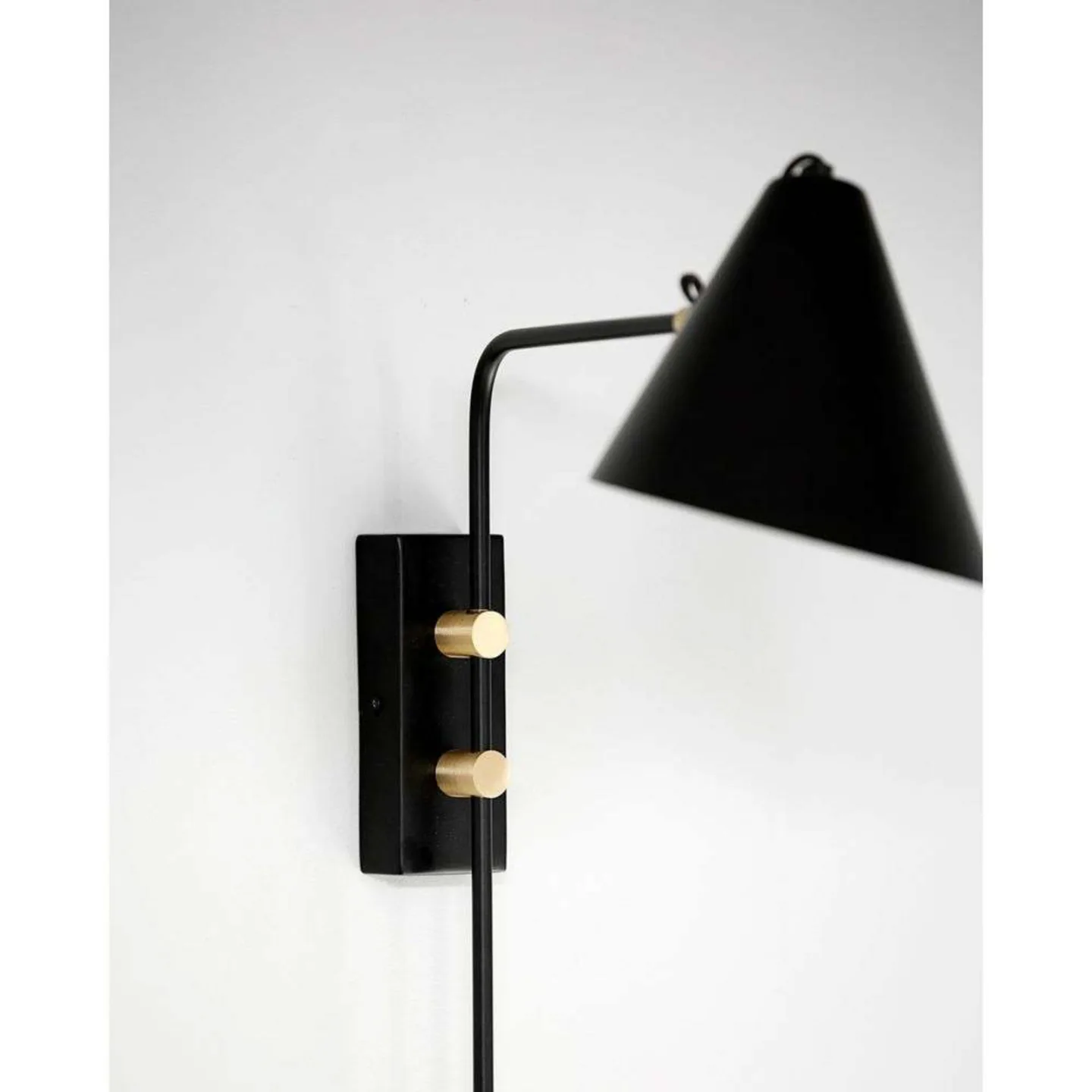Club Vägglampa 22cm Svart - House Doctor - Vardagsrum - Metall