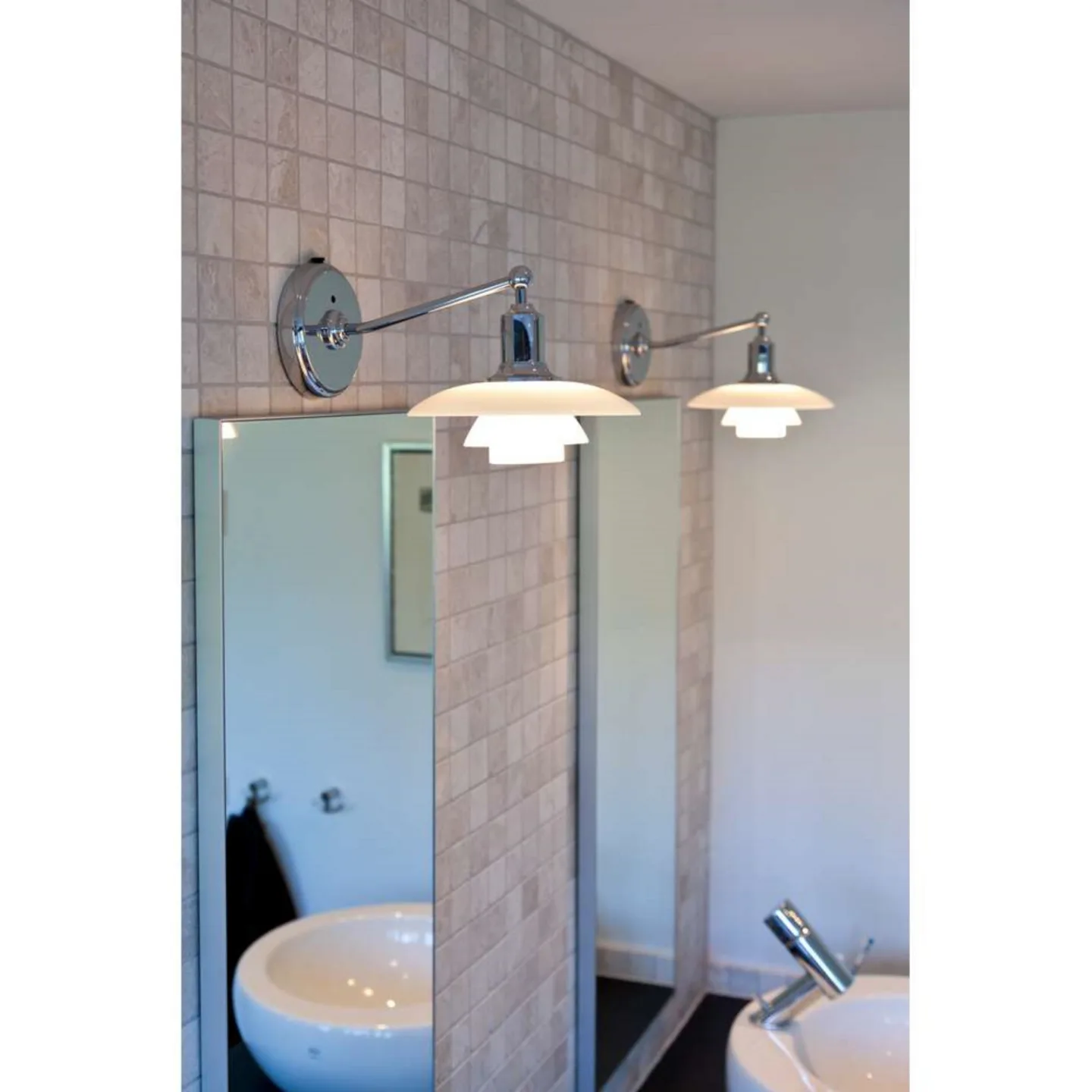 PH 2/1 Wandlampe, weiß/opal, Glas, 16,5 cm - Louis Poulsen - Wohnzimmer - Aluminium