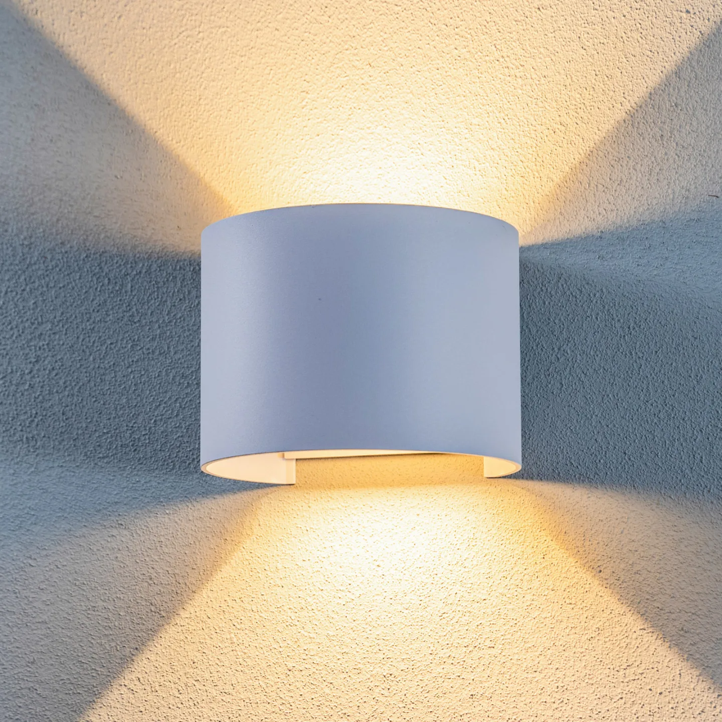 Nivar Round LED Utendørs Vegglampe White - Lindby - Balkong - Moderne - Metall - Rund