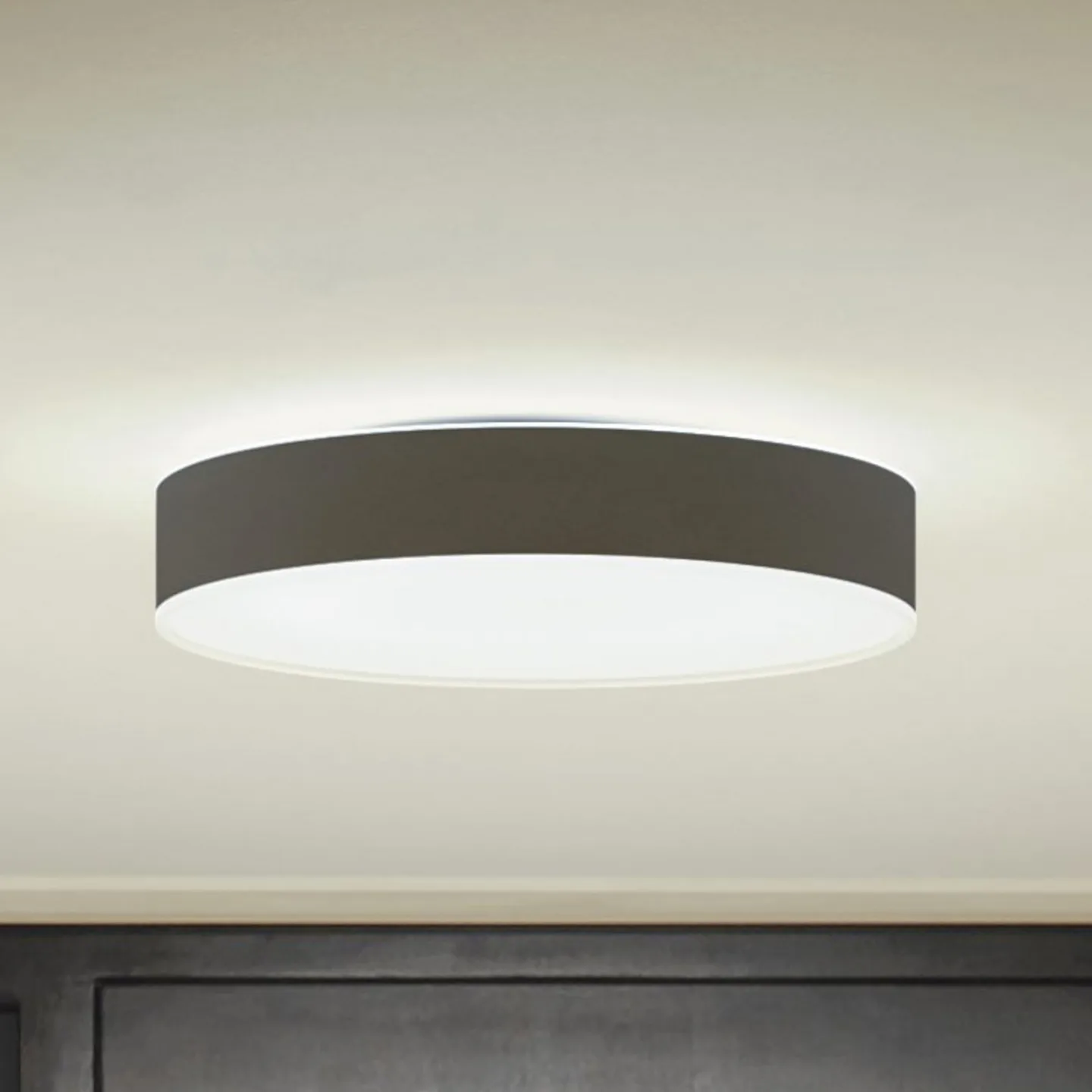 Hue Enrave M Loftlampe White Amb. Black - Philips Hue - Stue - Moderne - Metal - Rund