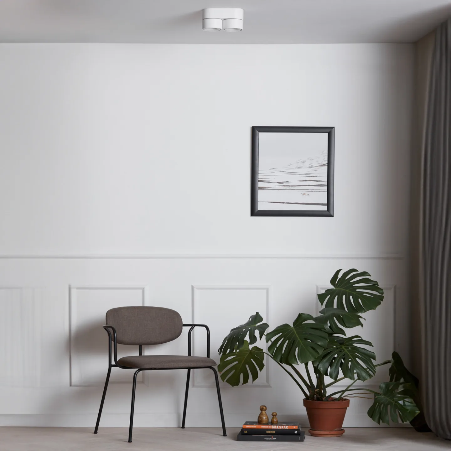 Aim Double Spot White - Loom Design - Vardagsrum - Modern - Metall - Rund