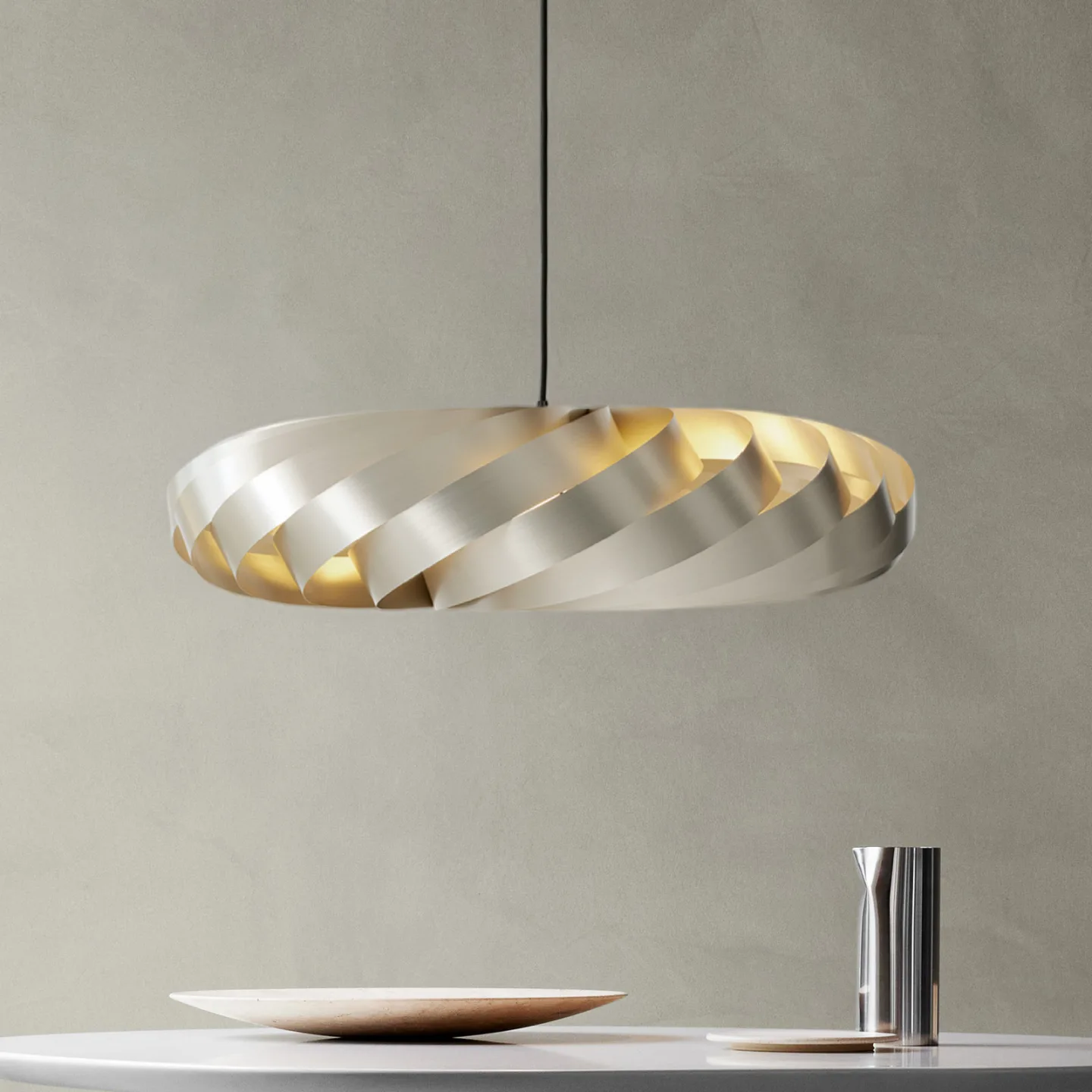 TR5 Pendel Ø80 Alu Gold - Tom Rossau - Stue - Aluminium