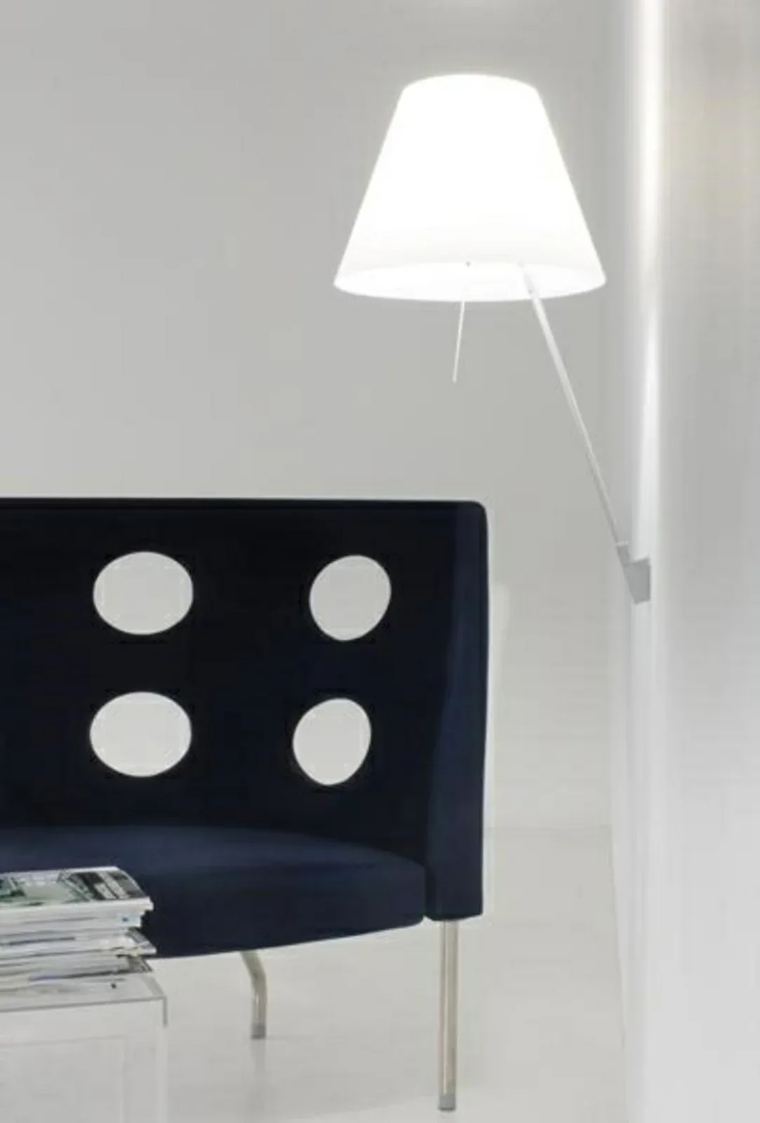 Costanza Væglampe m/Dimmer Alu/ Primary Red - Luceplan - Stue - Aluminium
