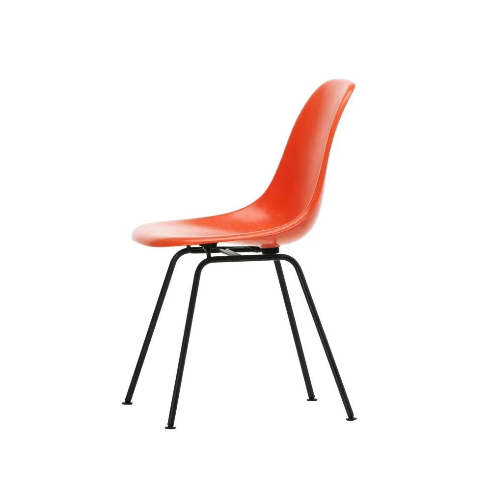 Vitra Eames fiberglass chairs DSX stol Red orange-Black