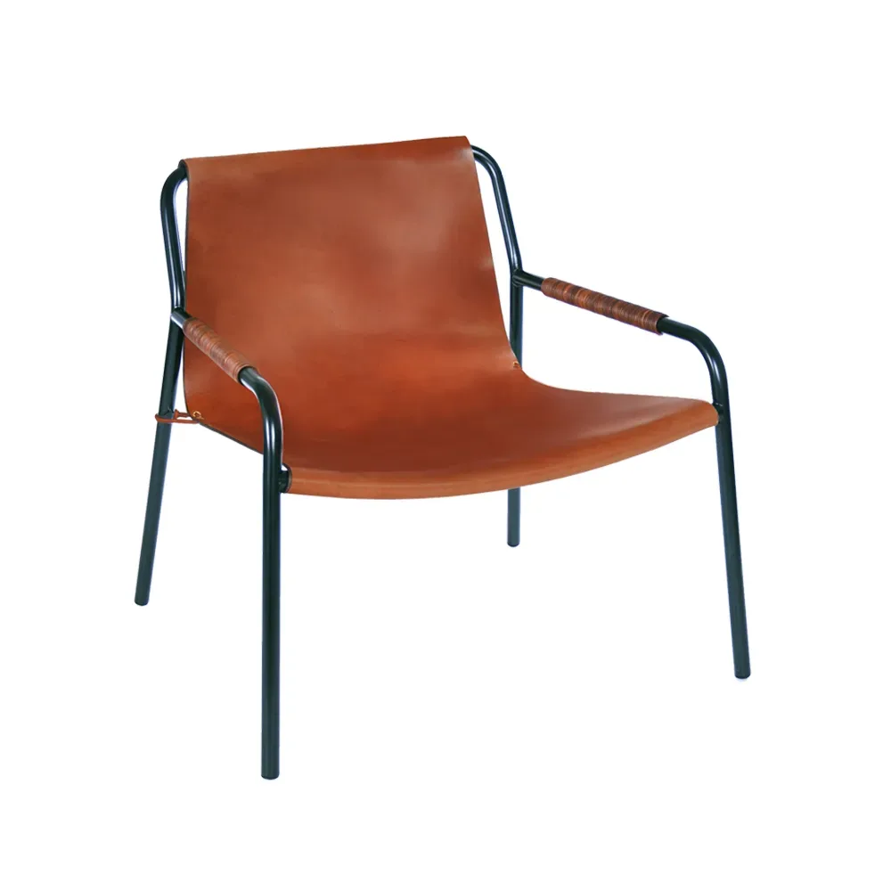 OX Denmarq September loungestol Cognac-svartlackat stålstativ