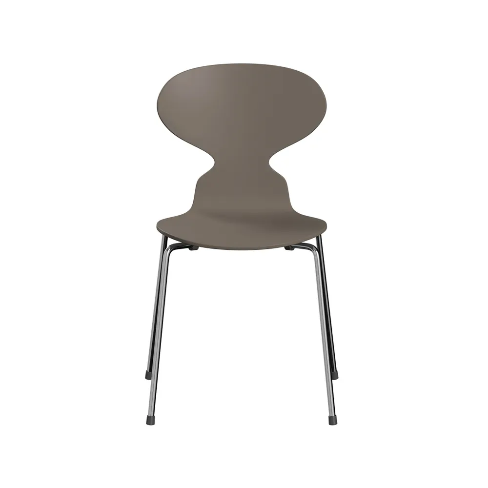 Fritz Hansen Myran 3101 stol deep clay, lackad, kromat stålstativ