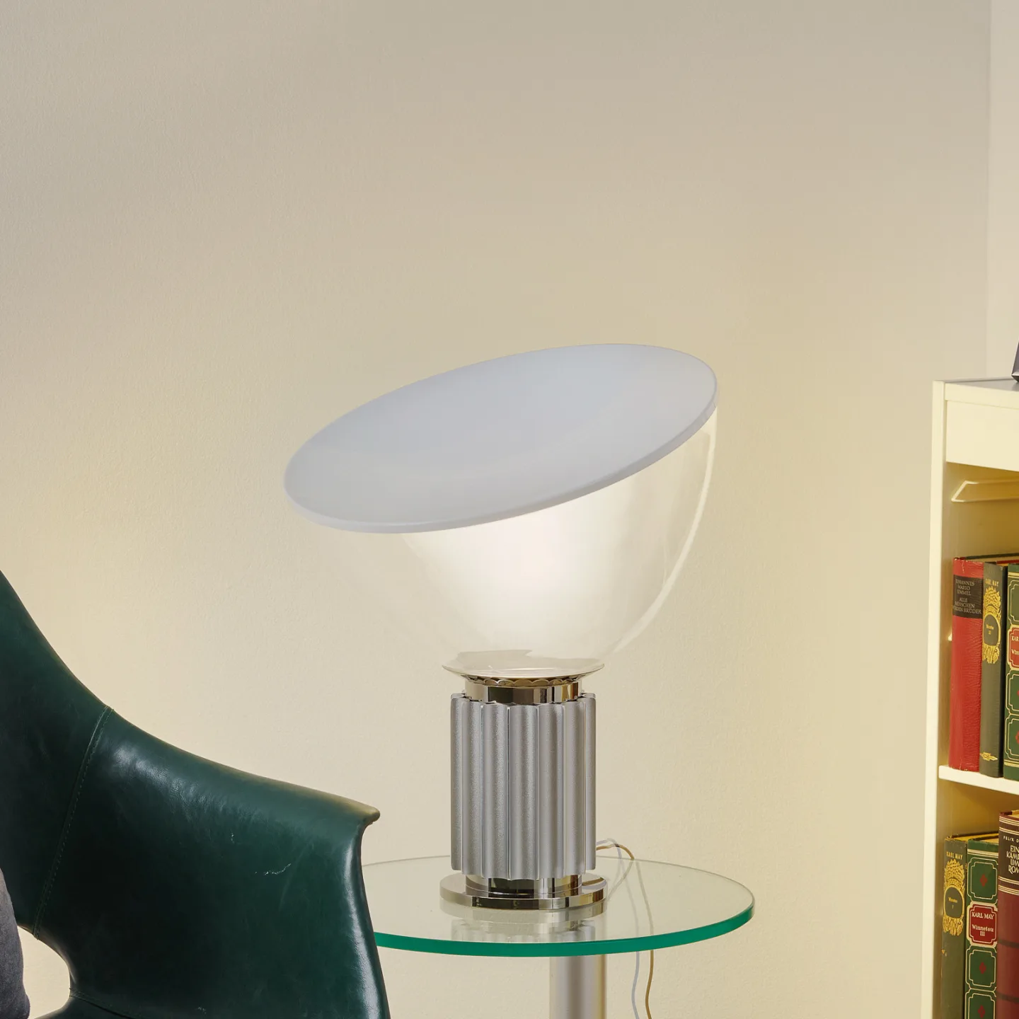Flos Taccia Small Tischleuchte LED 48,5 cm Silber-Glaskuppel