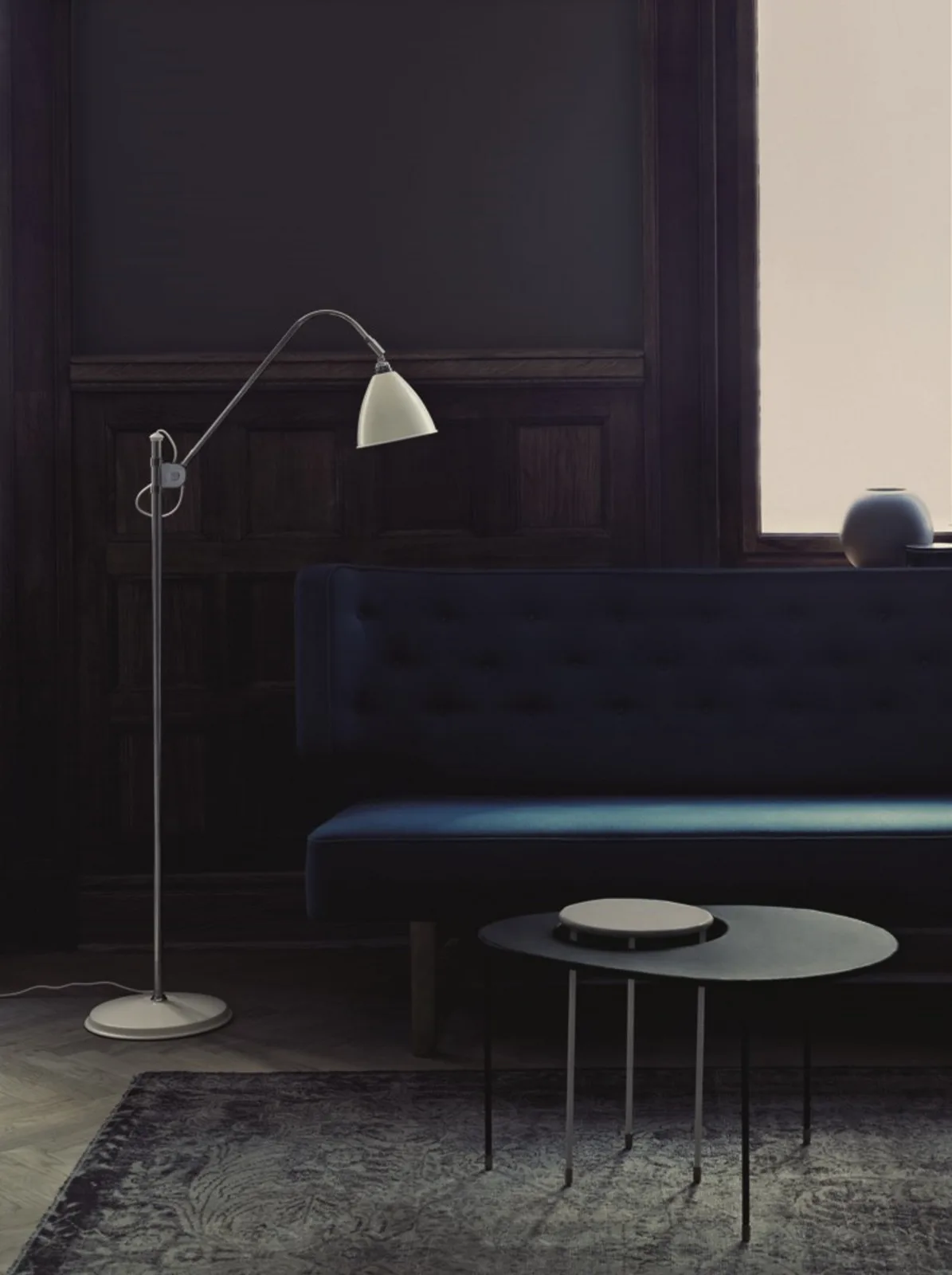 Bestlite BL3 Stehleuchte Ø16 Messing/Porzellan - GUBI - Wohnzimmer - Metall