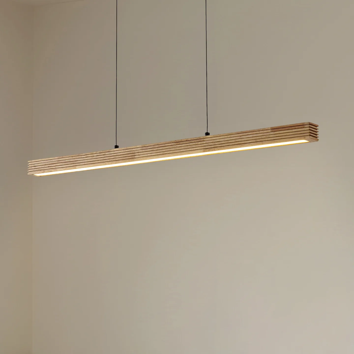 Emara LED-hengelampe, CCT, eik, lyst treverk - Lucande - Spisestue - Design - Lineær