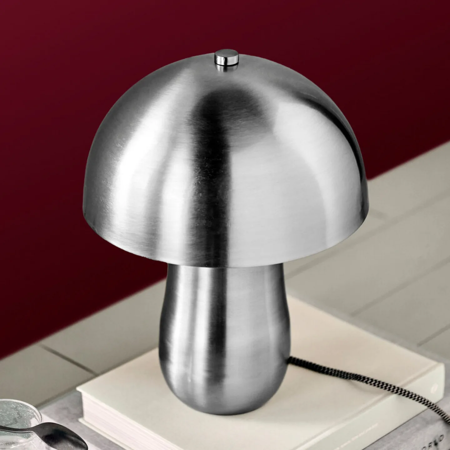HDRoomie bordlampe, børstet sølv, metal – House Doctor - Stue - Med én lyskilde