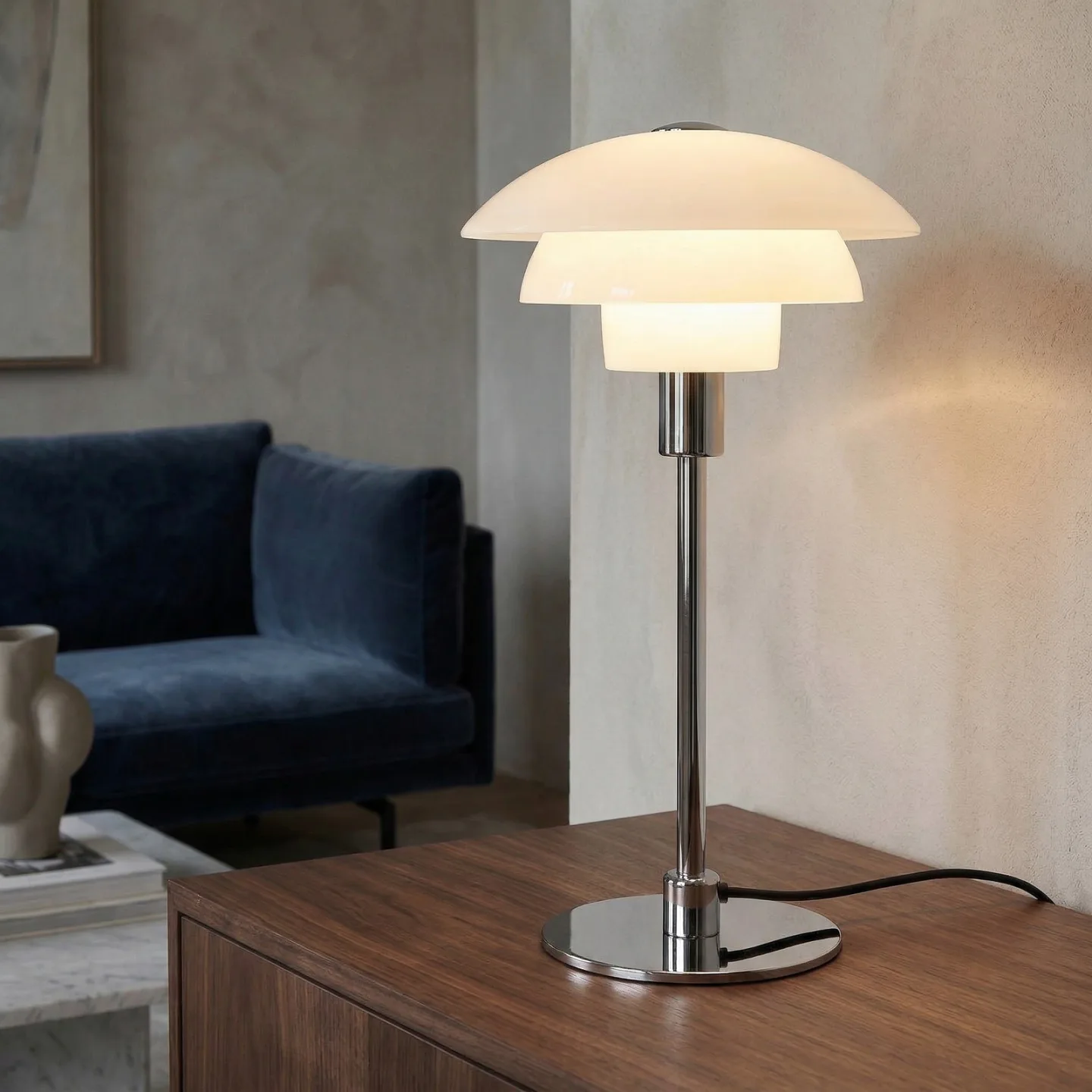 Morph Tischleuchte Opal - Dyberg Larsen - Wohnzimmer - Design - Glas - Mit Schirm
