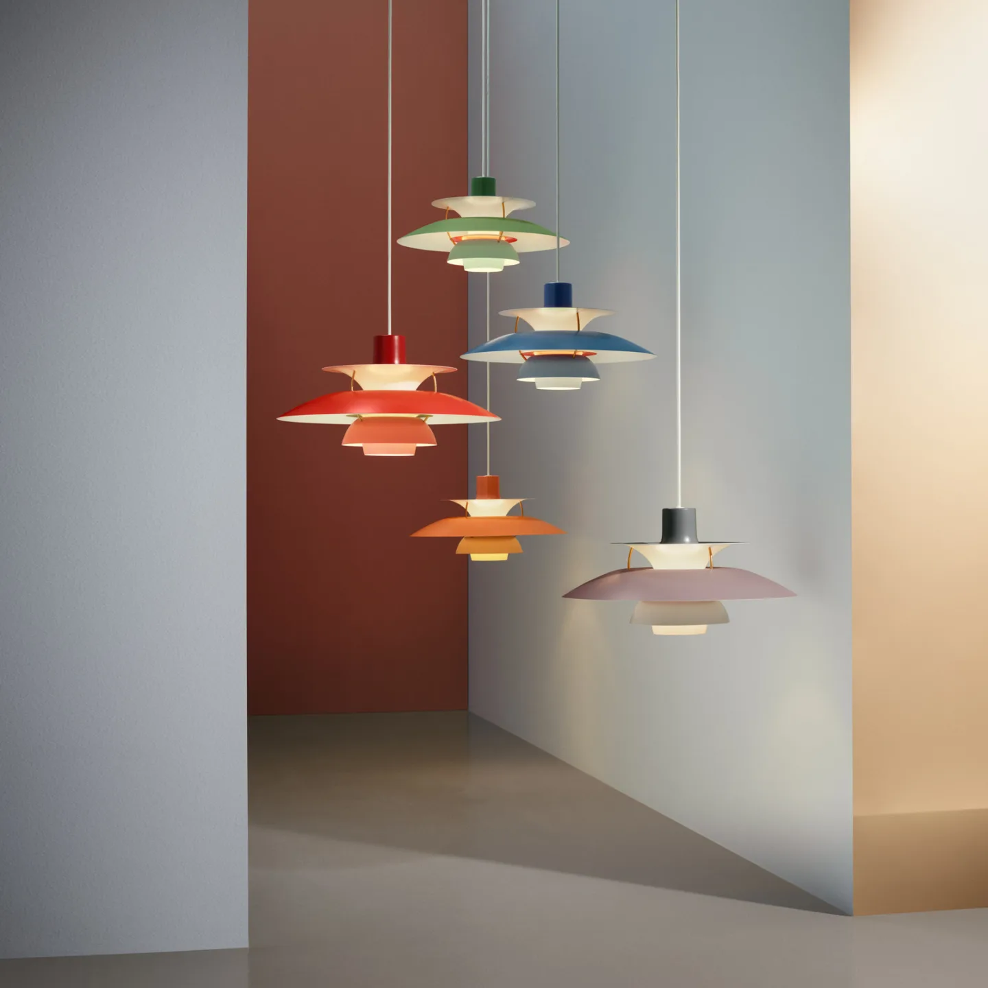 PH 5 500 Pendelleuchte Farben Von Rot - Louis Poulsen - Wohnzimmer - Design - Metall - Einflammig