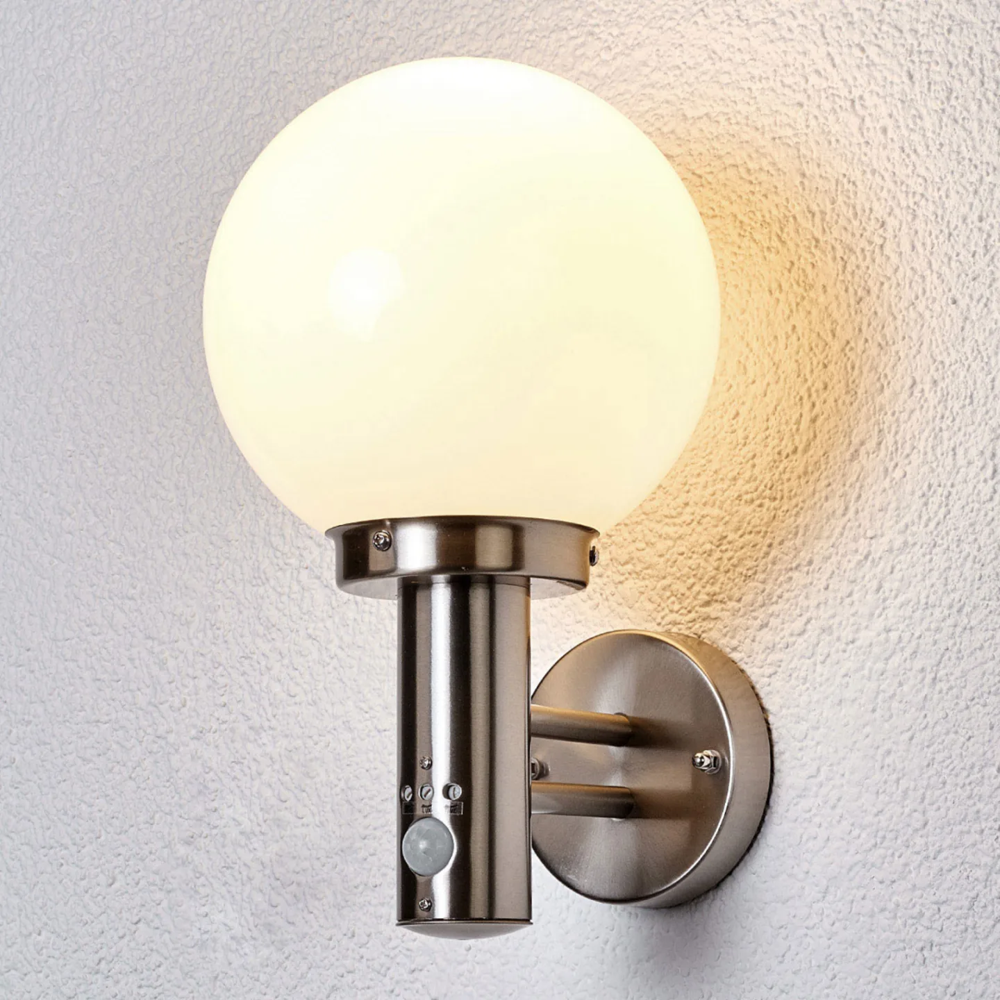 Nada Außenwandleuchte w/Sensor Stainless Steel - Lindby - Balkon - Modern - Glas - Einflammig