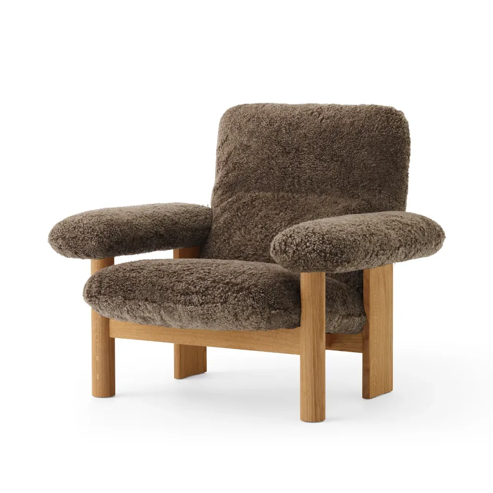 Audo Copenhagen Brasilia fåtölj Oiled oak-Root sheepskin