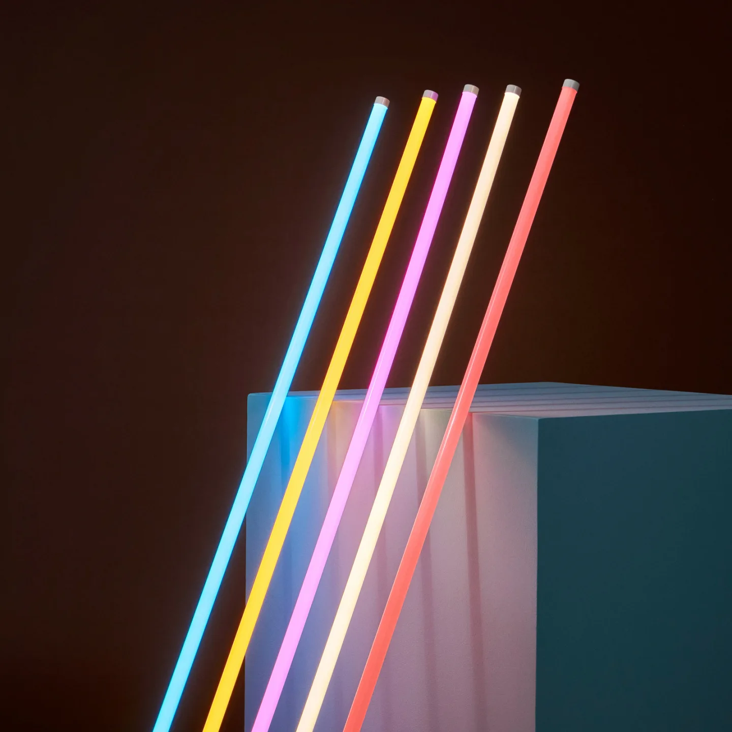 Neon Tube LED-Röhre, blau, Länge 1,5 m, Stecker - HAY - Wohnzimmer - Modern - Kunststoff - Balken