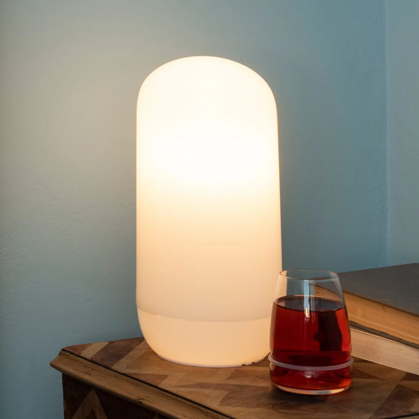 Gople Plug Bordlampe White - Artemide - Stue - Design - Plast