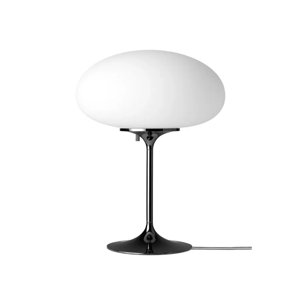 GUBI Stemlite bordslampa Black chrome, 42 cm