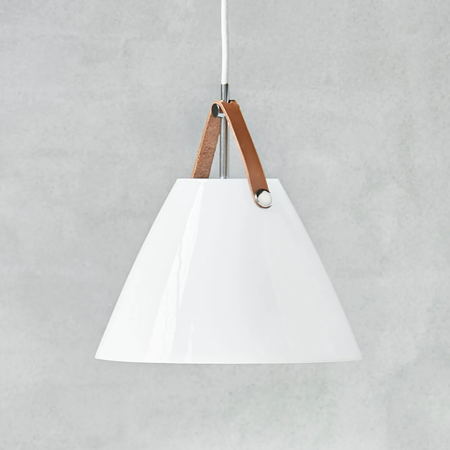Strap 27 Pendelleuchte Opal - DFTP DFTP by Nordlux - Wohnzimmer - Modern - Glas - Einflammig