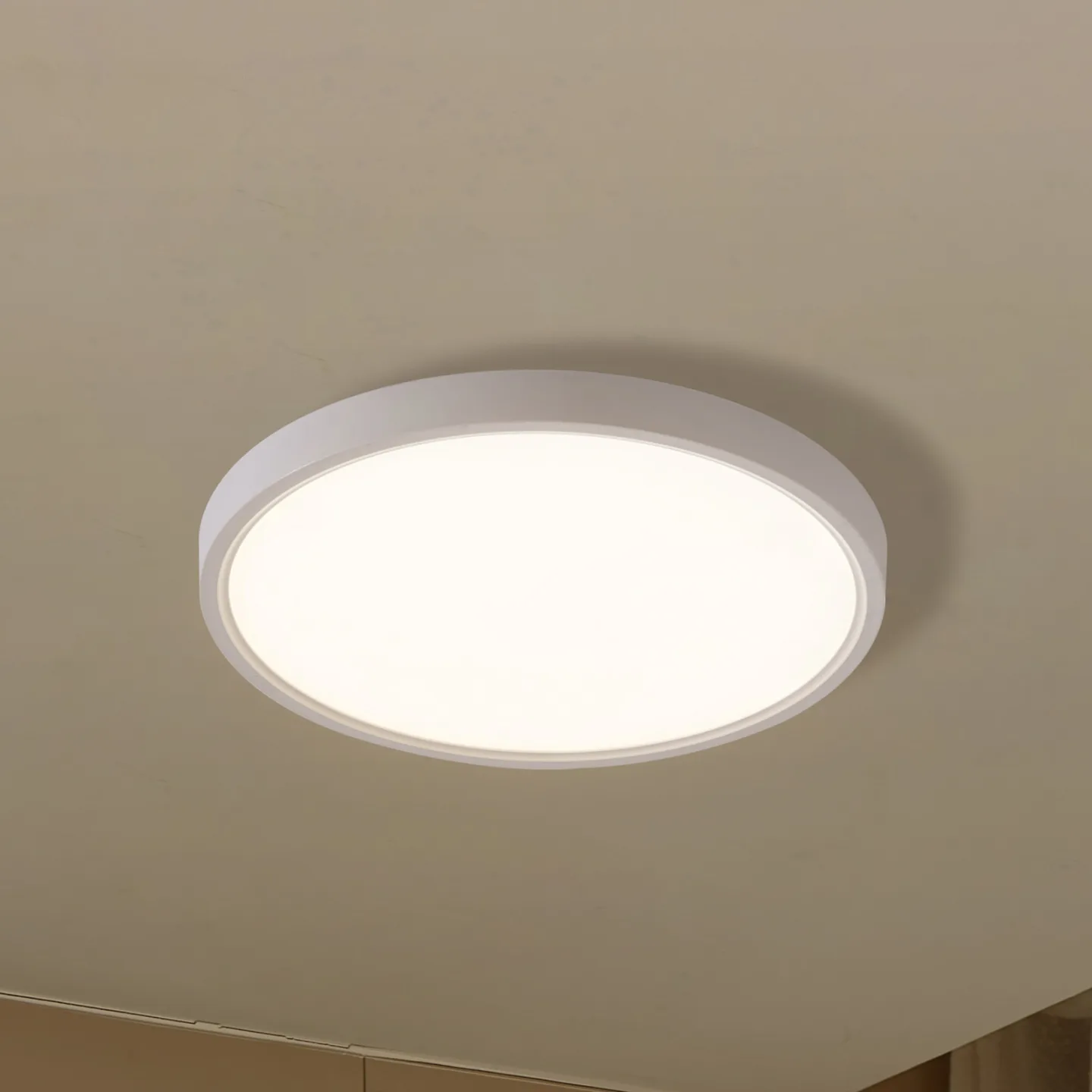 Deika LED Deckenleuchte Ø30 Weiß - Lindby - Wohnzimmer - Modern - Kunststoff - Bündig