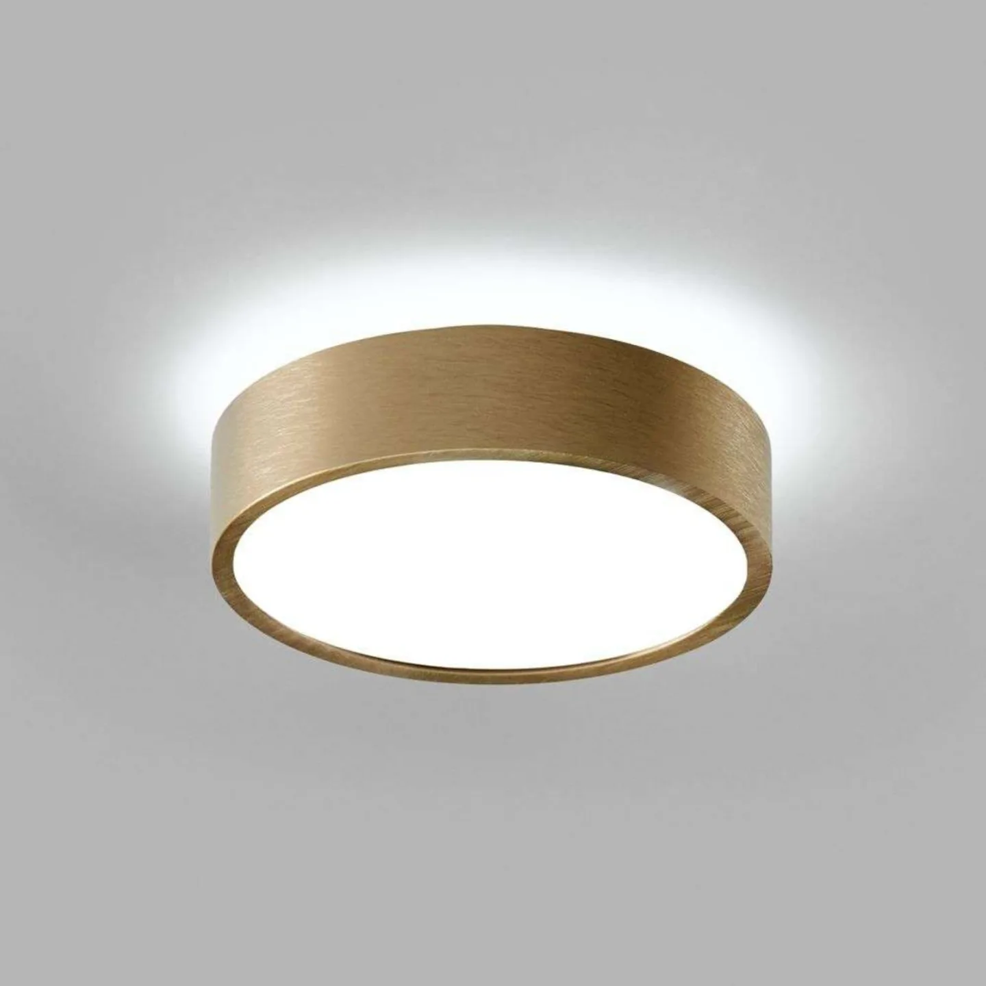 Shadow 2 Deckenleuchte IP54 2700/3000K Brass - LIGHT-POINT - Wohnzimmer - Aluminium