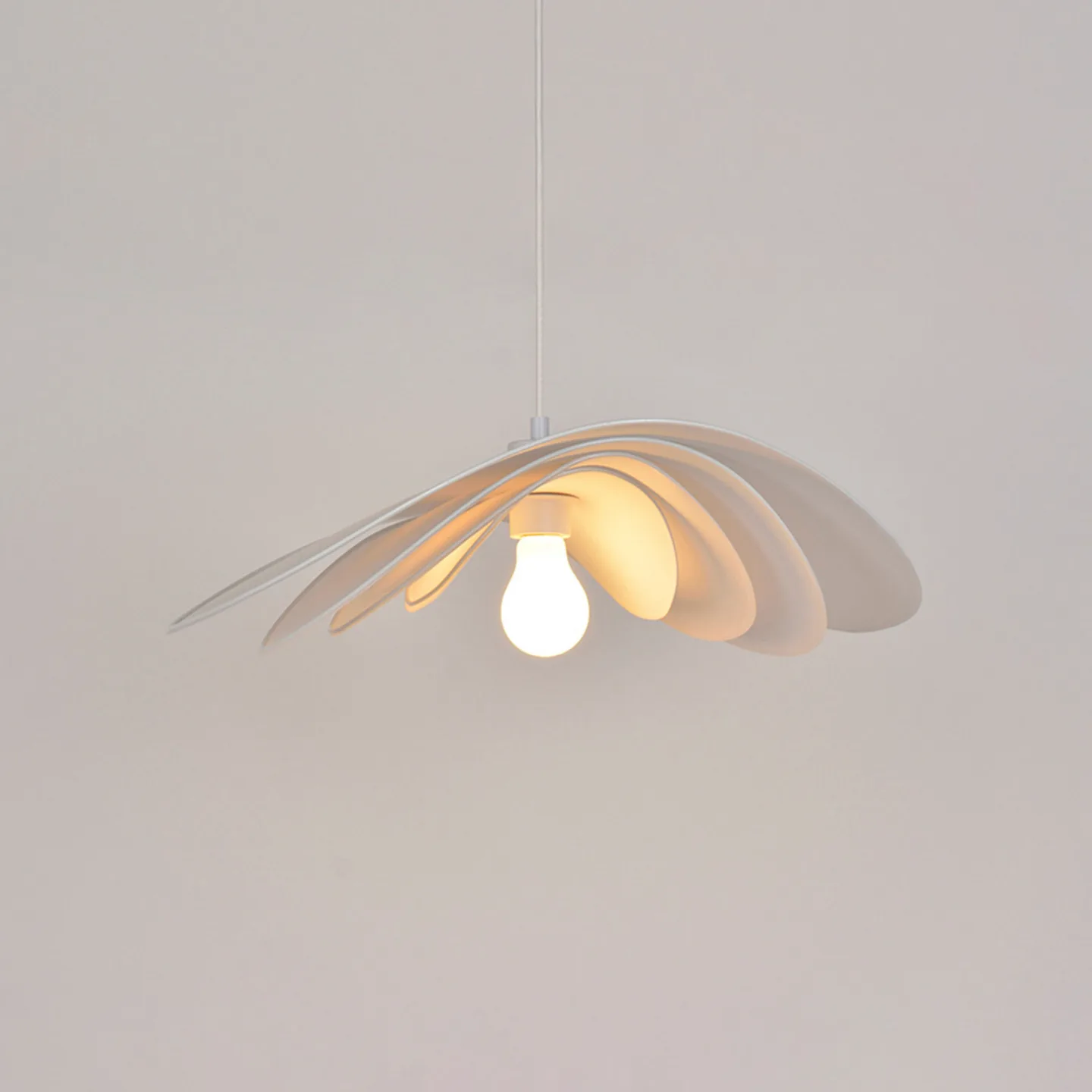 Selenitis Hängeleuchte, Ø 56 cm - MARKET SET - Schlafzimmer - Design - Papier / Karton - Einflammig