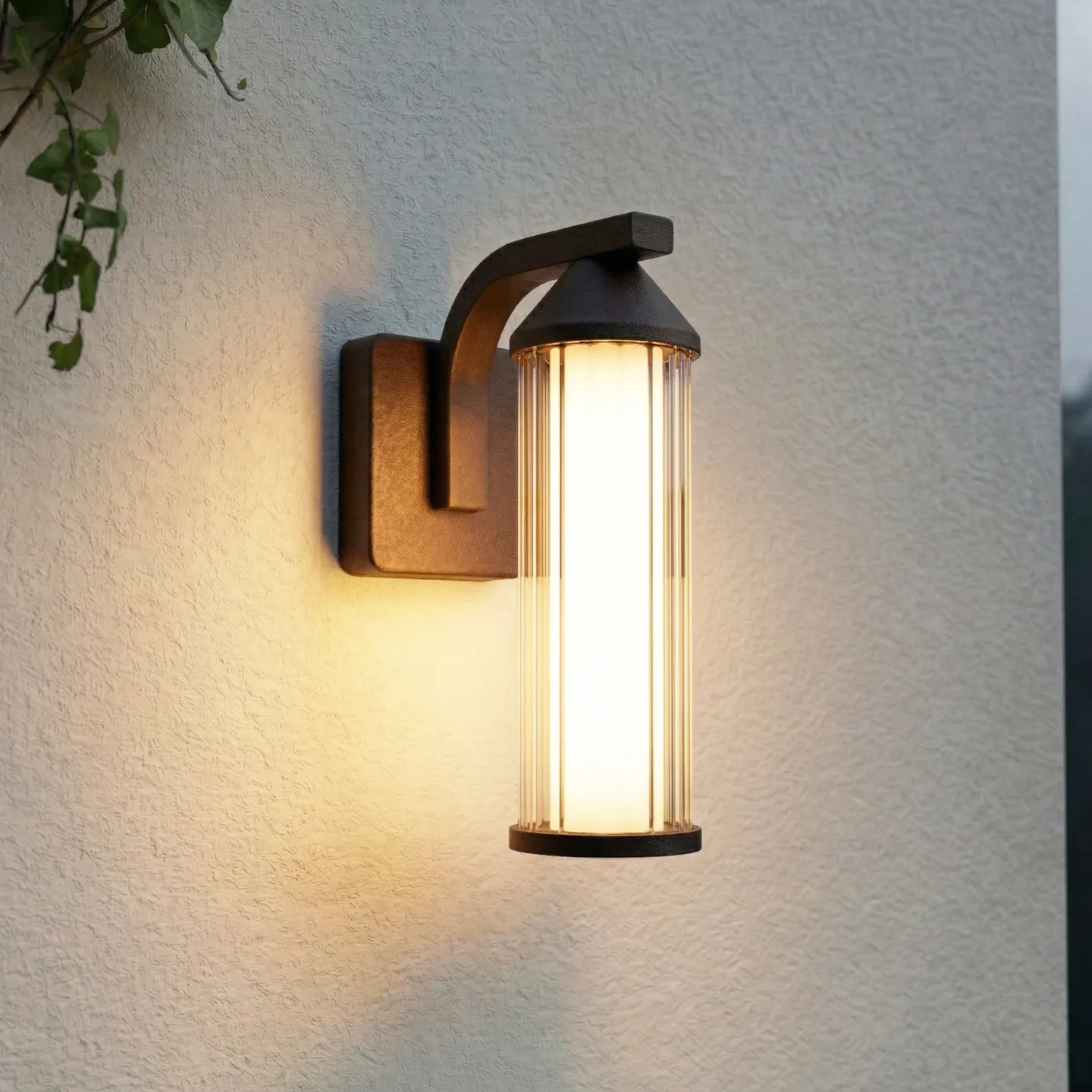 Neravio LED-utomhusvägglampa, rost, höjd 26 cm, IP54 – Lindby - Balkong - Modern - Aluminium - Med en ljuskälla