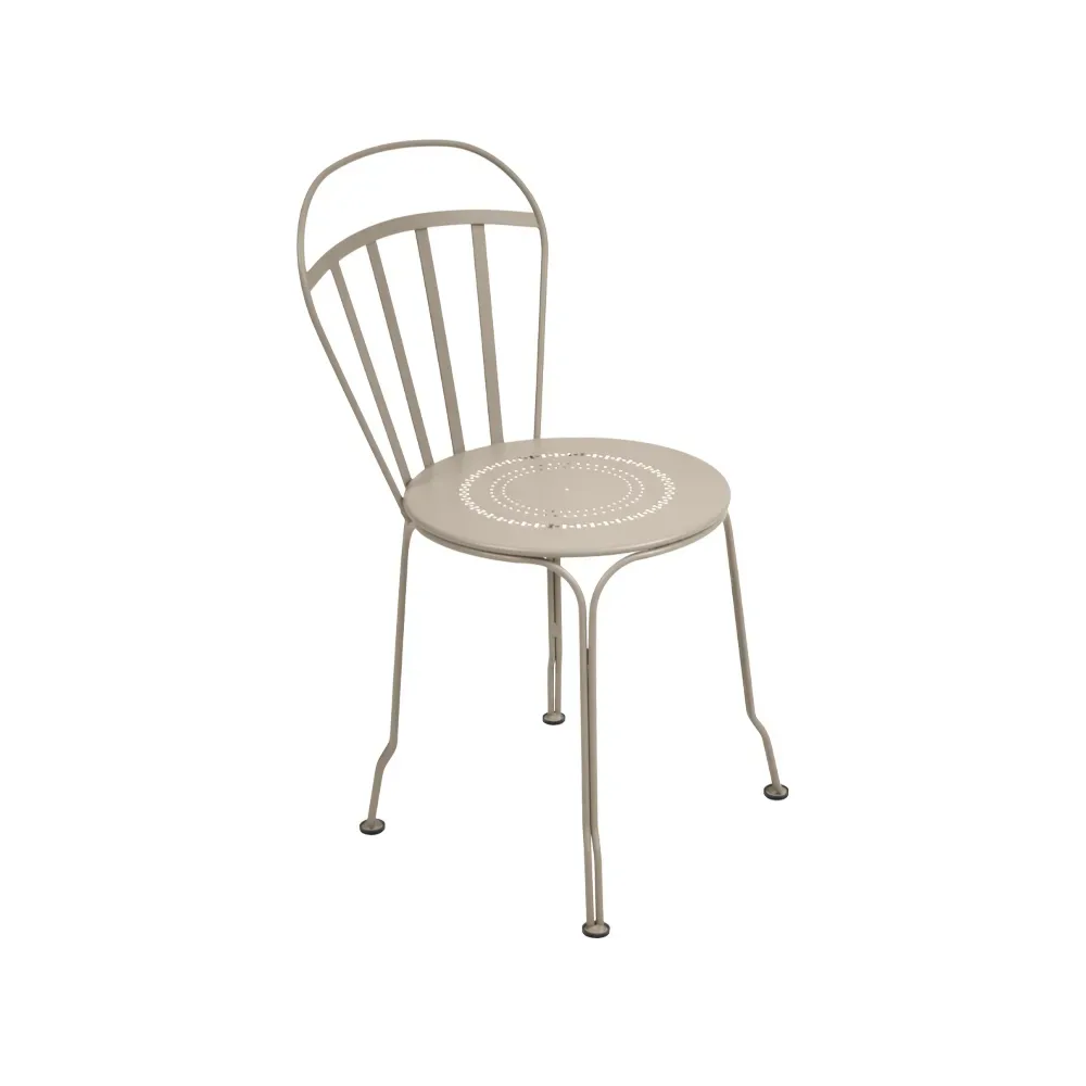 Fermob Louvre stol Nutmeg (beige)