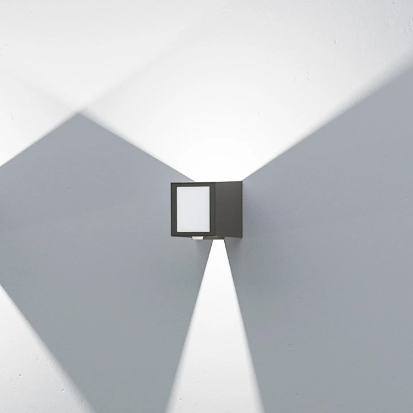 Una LED 9W Außenwandleuchte Black - Loom Design - Modern - Metall - Eckig