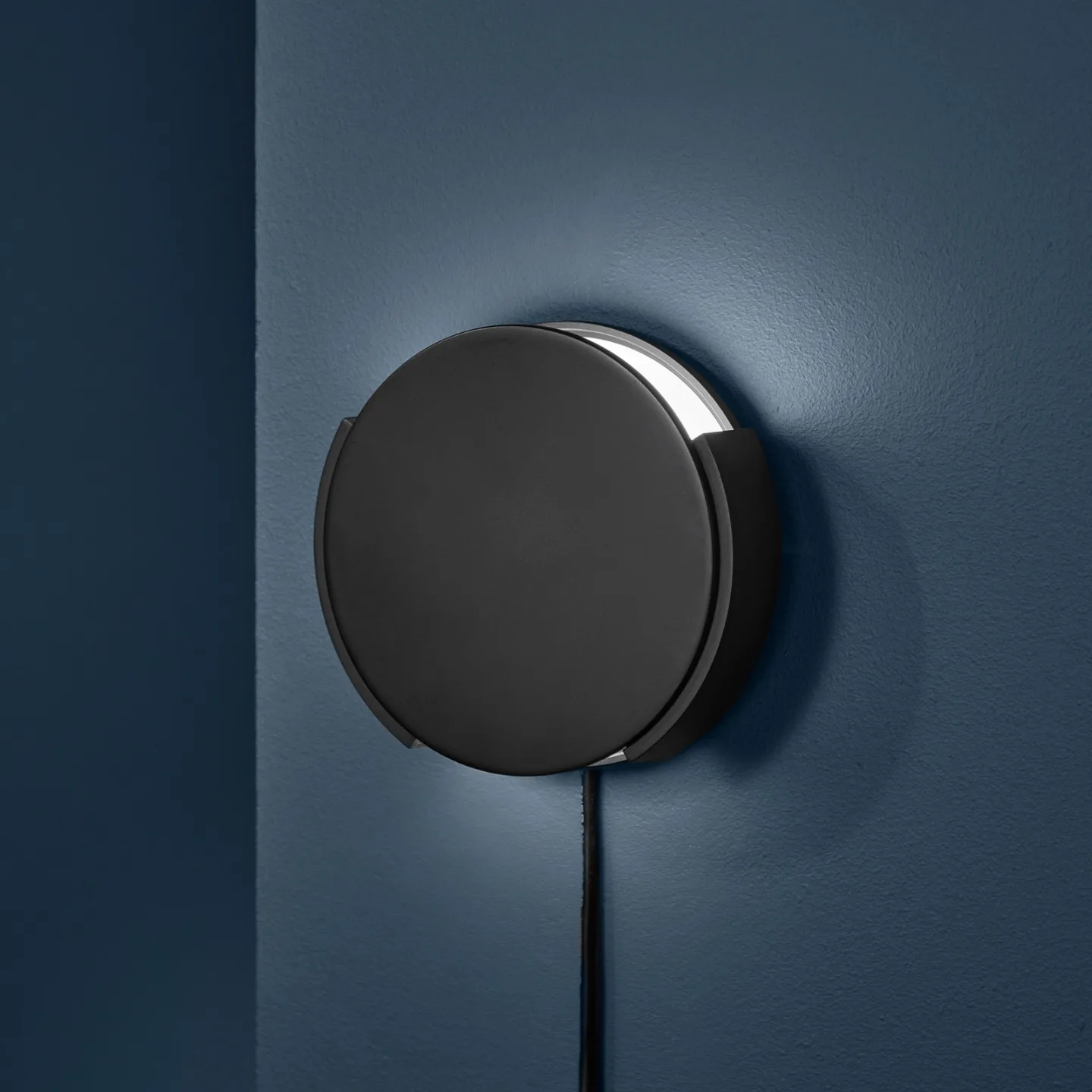 Rotate Vägglampa Svart - Frandsen - Vardagsrum - Design - Metall - Rund