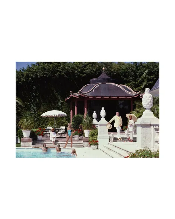 Pagoda Poolhouse