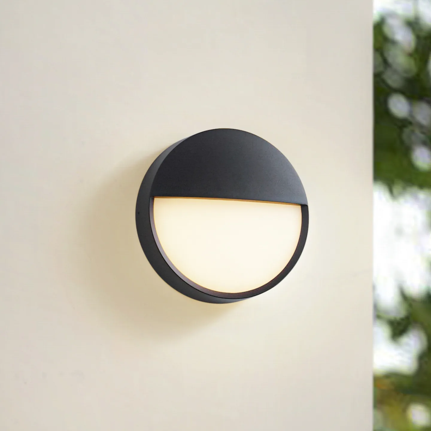 Gravo utendørs LED-vegglampe, svart, Ø 25 cm, IP65 - Arcchio - Balkong - Moderne - Metall - Rund