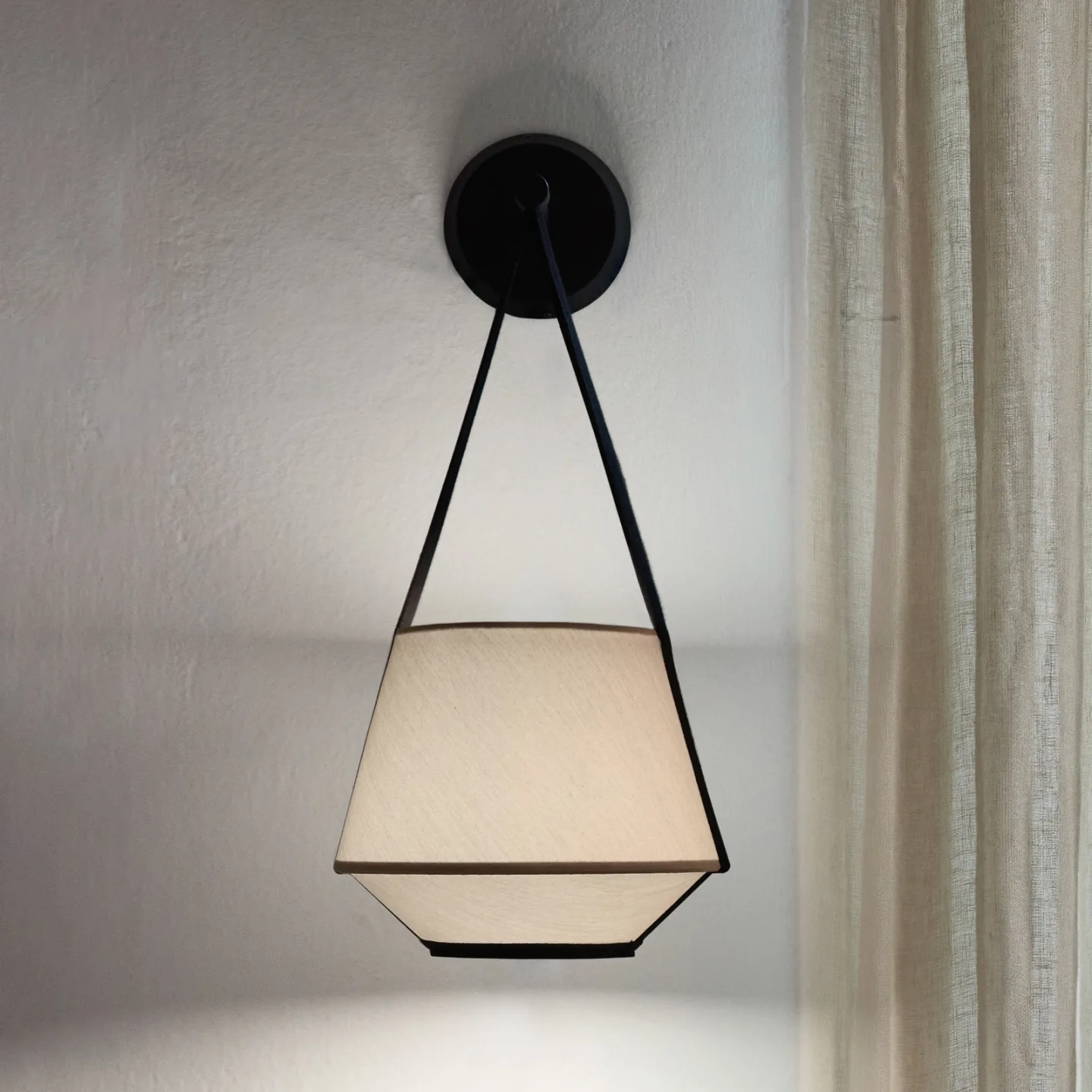 Carrie Væglampe Sand - Forestier Carrie XS - Stue - Design - Stof / tekstil