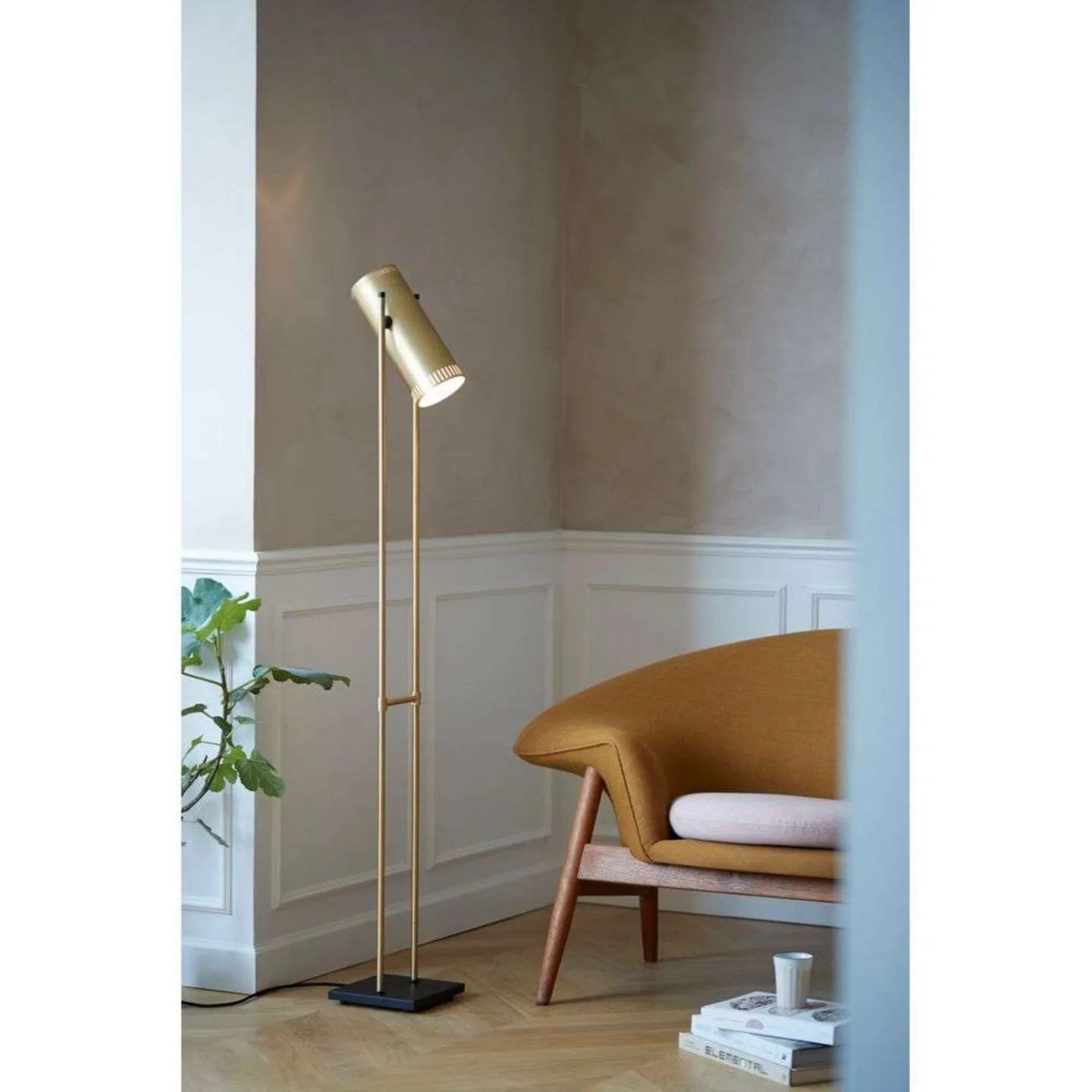 Trombone Golvlampa Brass - Warm Nordic - Vardagsrum - Design - Metall