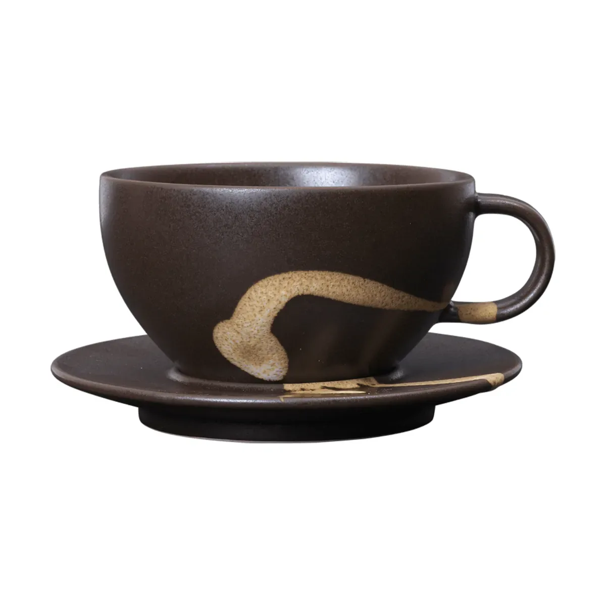 Ferm Living Koyo Tasse mit Untertasse 36 cl Dark brown-buff