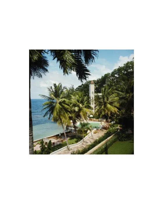 Bahamanian Hotel