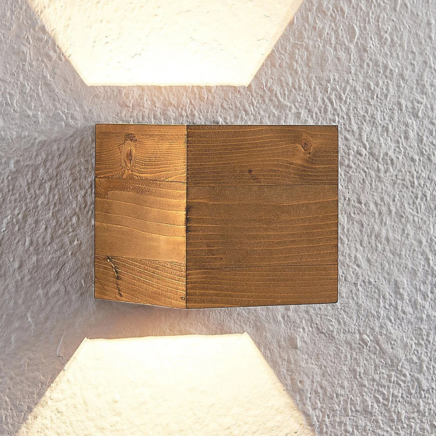 Benicio Væglampe S Wood/Nickel - Lindby - Stue - Skandinavisk - Træ - Kantet